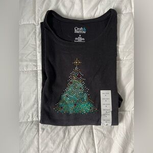 NWT Croft and Barrow Christmas long sleeve T. Size M